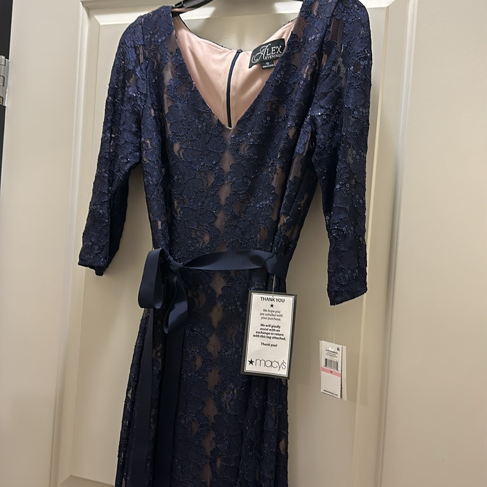Alex Evenings Sequined Lace Mermaid Sash Gown - Picture 3 of 5